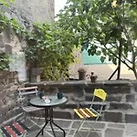 Hébergement de vacances L'écrin Volvicien - Maison 4 Pers - Terrasse - Jardin
